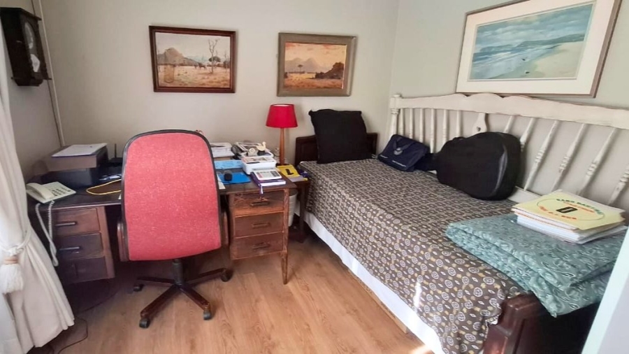 4 Bedroom Property for Sale in Lower Robberg Western Cape